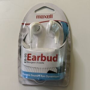 Maxell White Earbuds EB-95 Lightweight Comfort Fit item# 190599, New